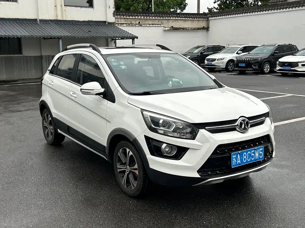 BAIC X25 2015 1.5L MT Elite