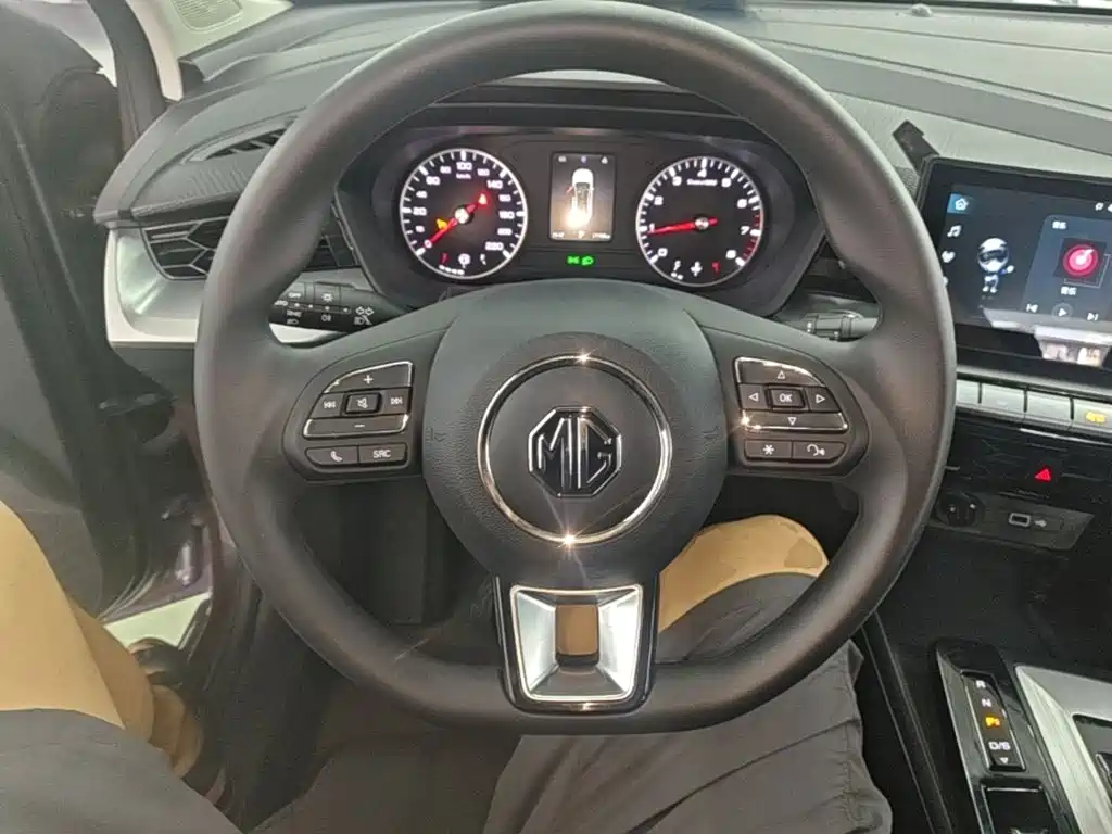 MG MG5 — миниатюра 11