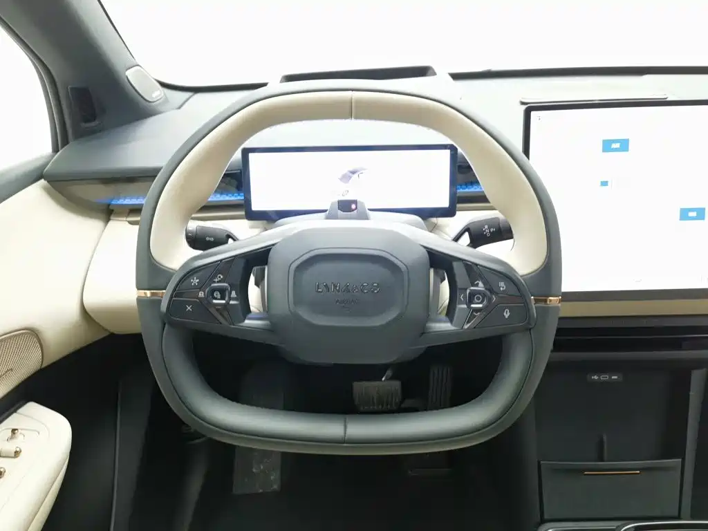 Lynk & Co Z20 — миниатюра 11