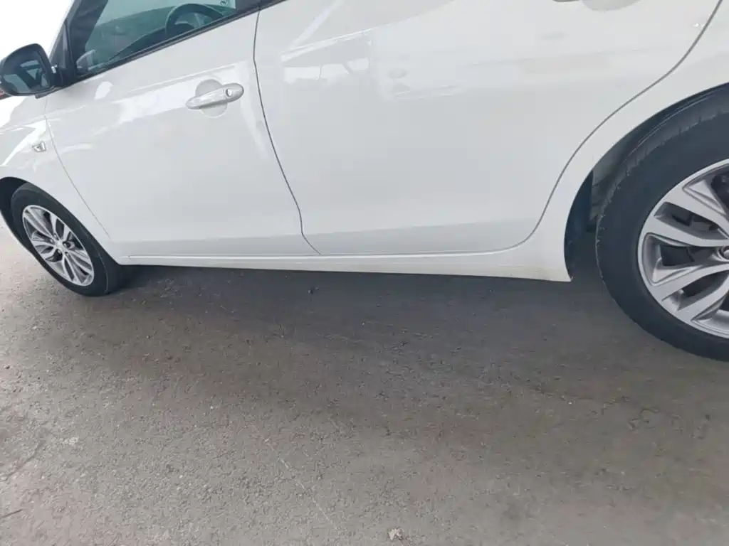 Buick Excelle — миниатюра 21