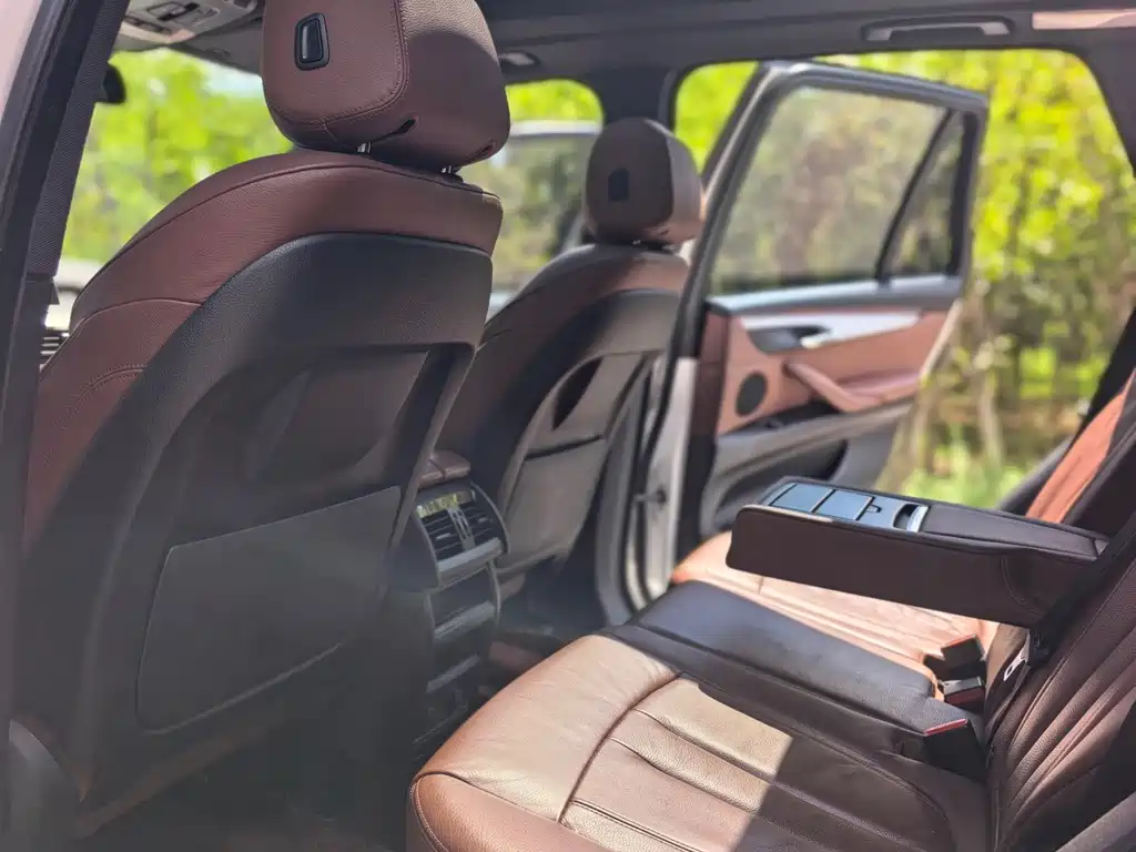 BMW X5 (Import) — миниатюра 9