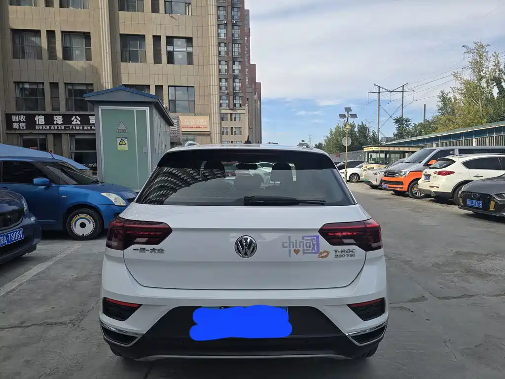 Volkswagen T-Roc — миниатюра 3