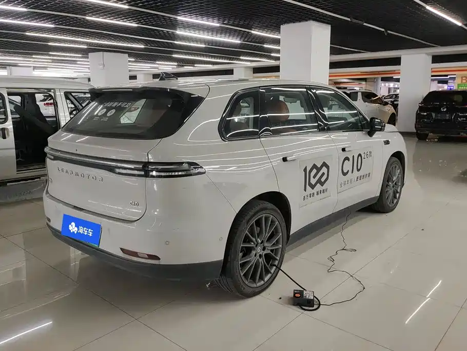 Leapmotor Leapmotor C10 — миниатюра 3