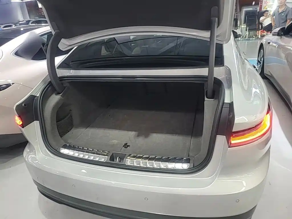 NIO ET7 — миниатюра 19