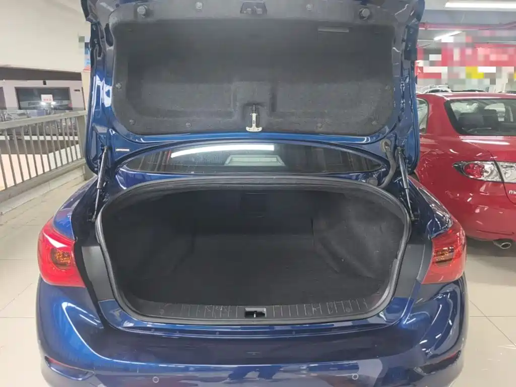Infiniti Q50L — миниатюра 19