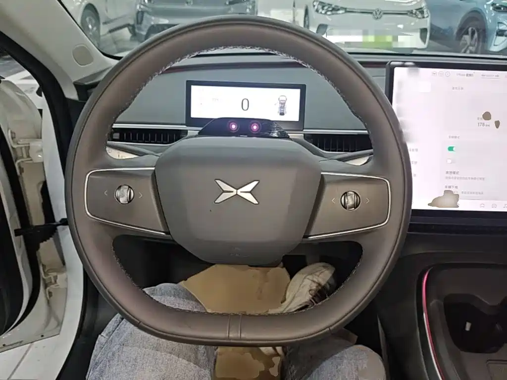 XPeng MONA M03 — миниатюра 11