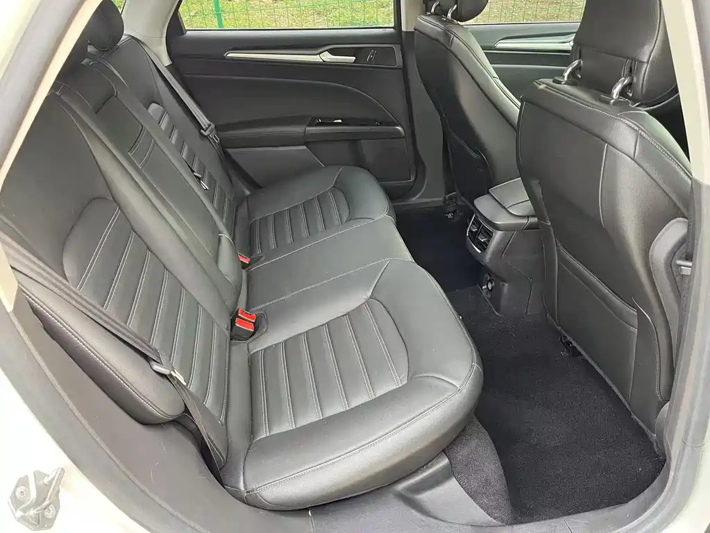 Ford Mondeo 1.5L GTDi180 Fashion Type, фото 15