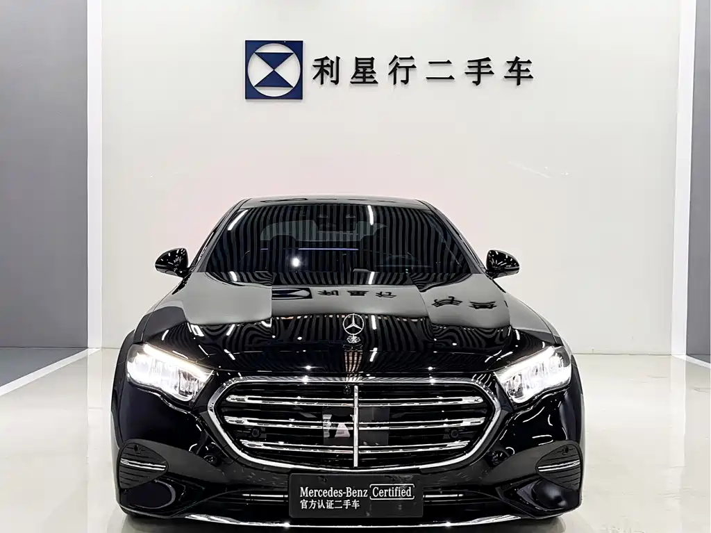 Mercedes-Benz E-Class — миниатюра 4