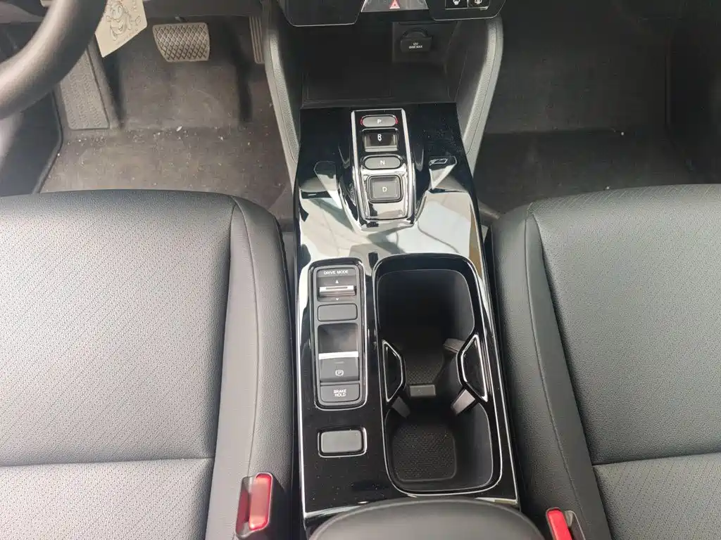 Honda e:NP1 — миниатюра 10