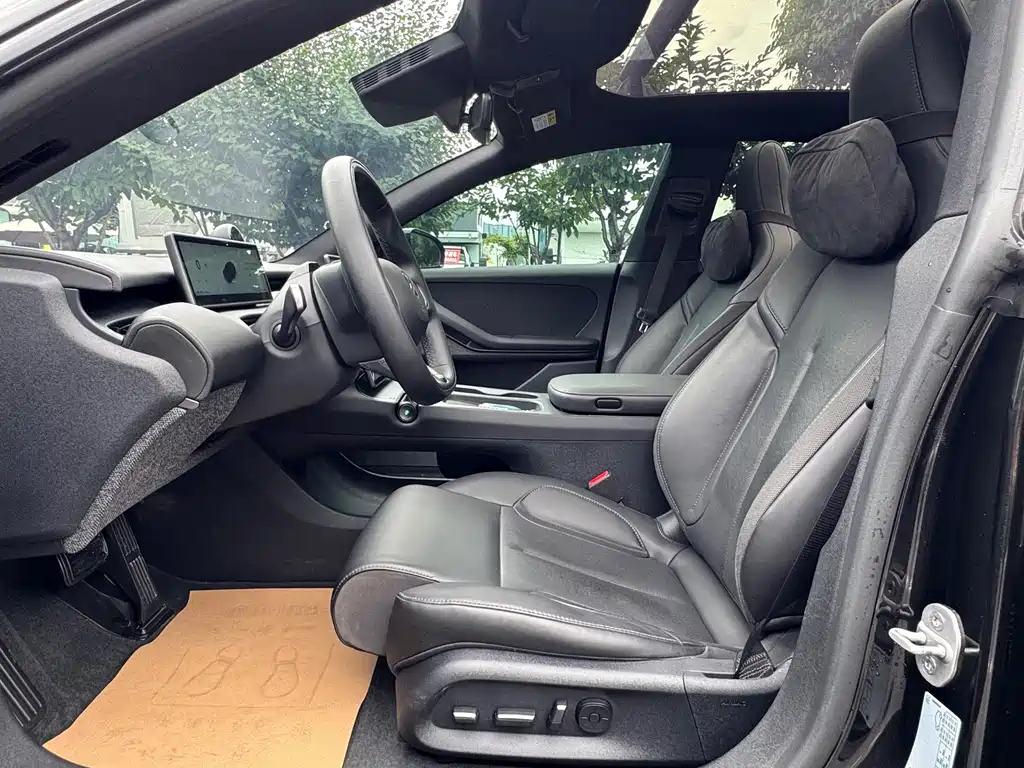 NIO ET5T — миниатюра 12