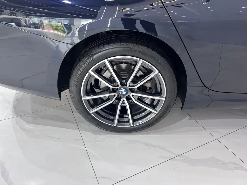BMW 3 Series — миниатюра 19