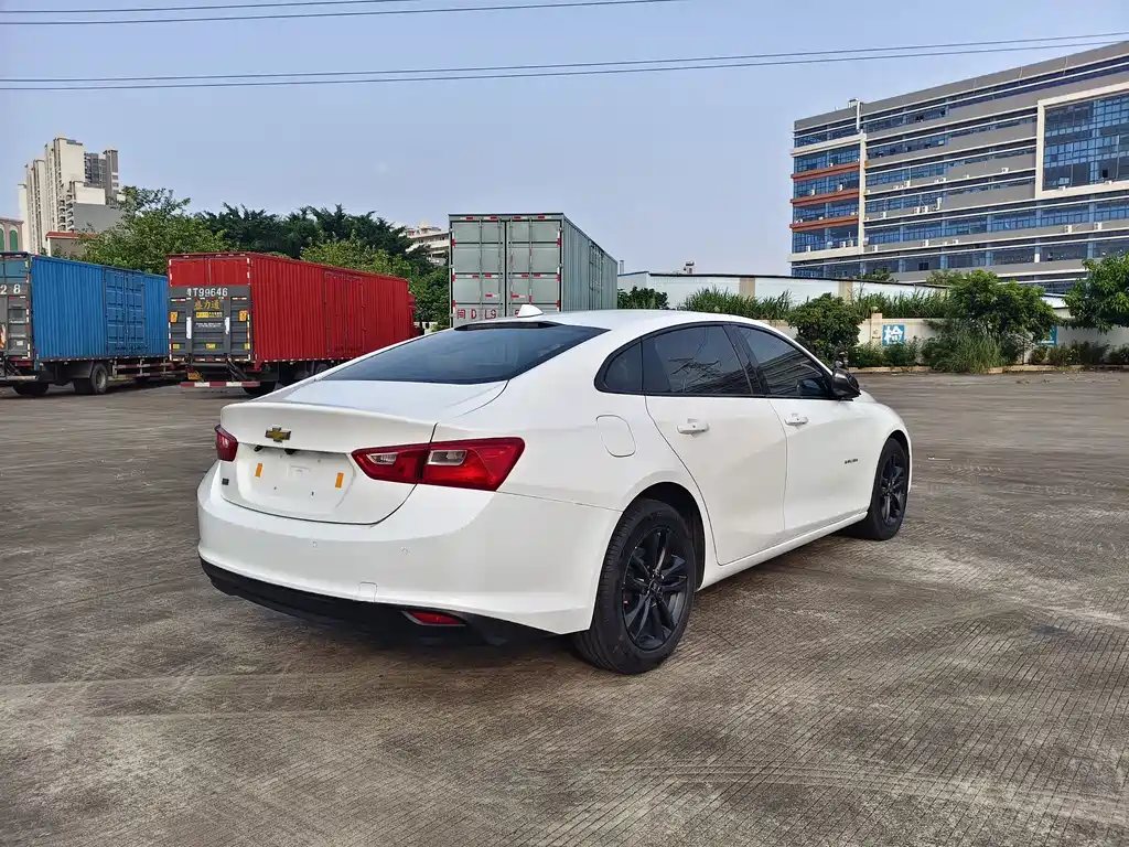 Chevrolet Malibu XL — миниатюра 6