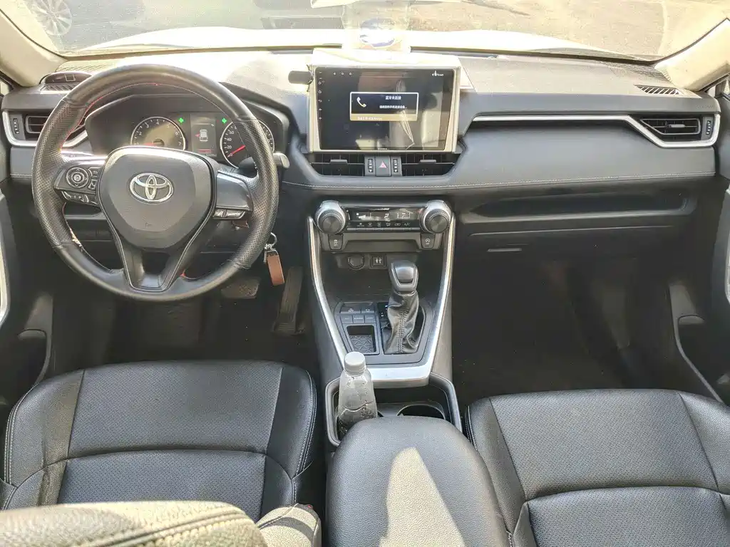 Toyota Wildlander — миниатюра 9