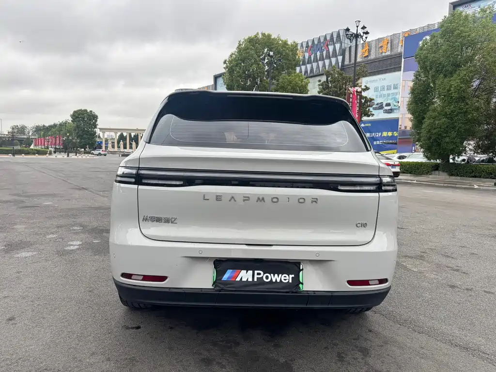 Leapmotor Leapmotor C10 — миниатюра 9