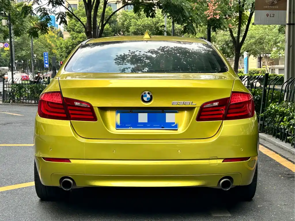 BMW 5 Series — миниатюра 5