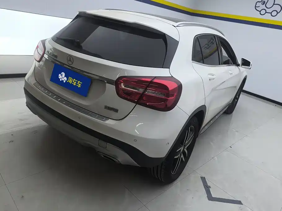 Mercedes-Benz GLA — миниатюра 3