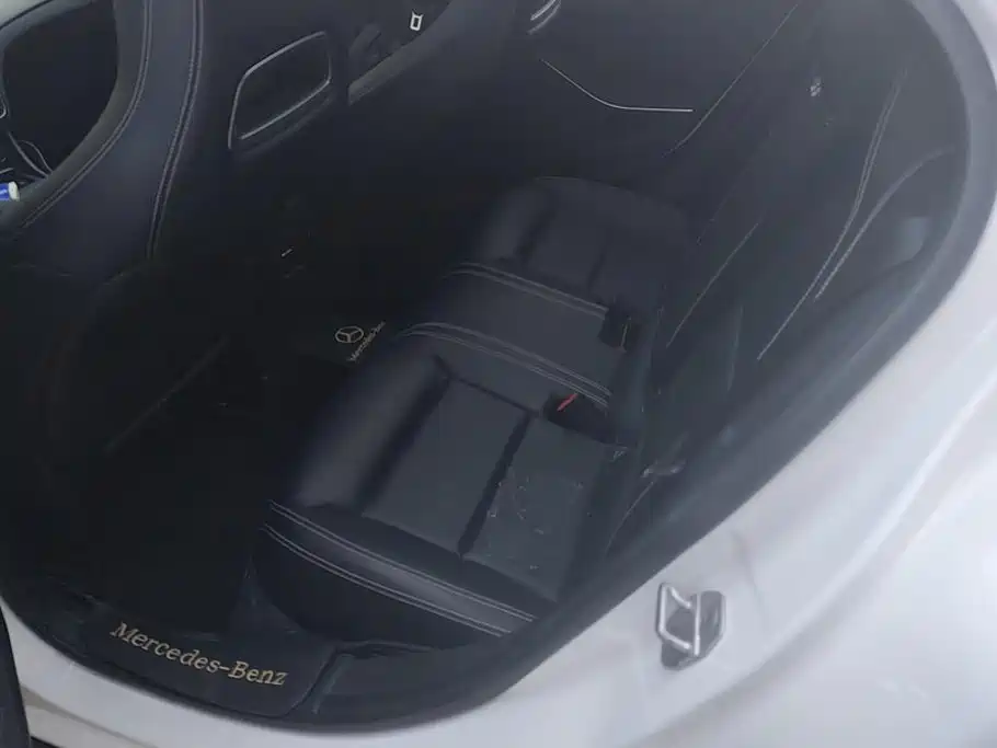 Mercedes-Benz GLA — миниатюра 11