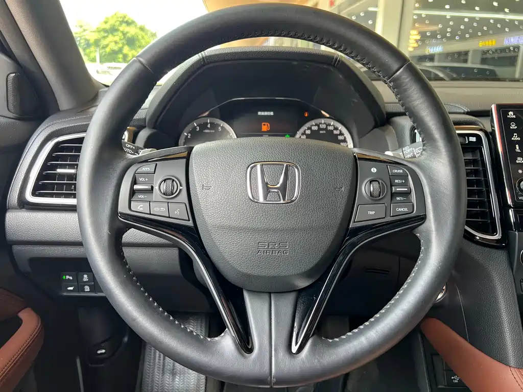 Honda UR-V — миниатюра 4