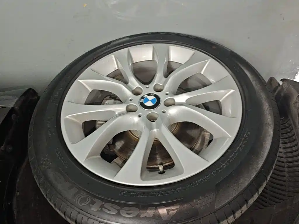 BMW X5 (Import) — миниатюра 23