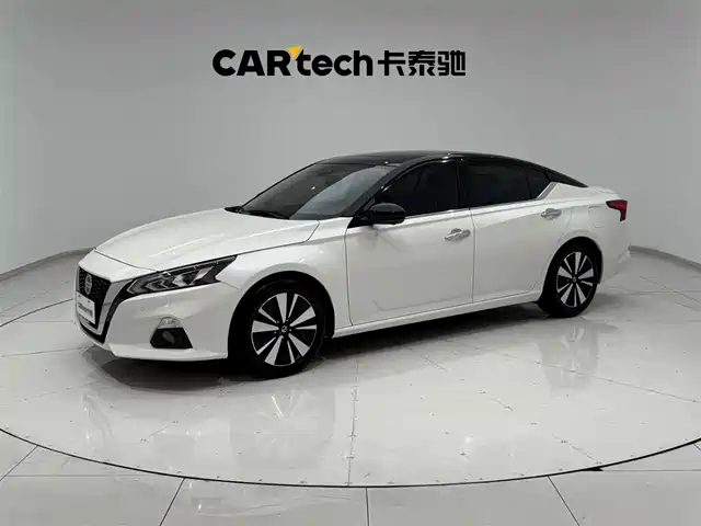NISSAN TEANA 2022