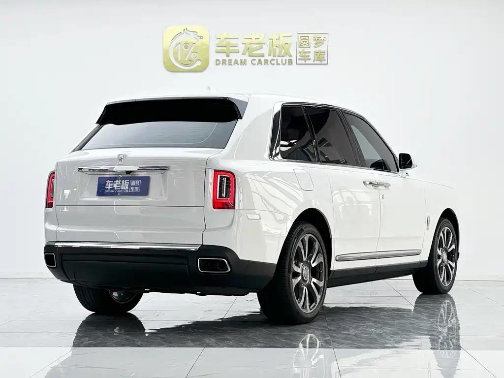 Rolls-Royce Cullinan — миниатюра 4