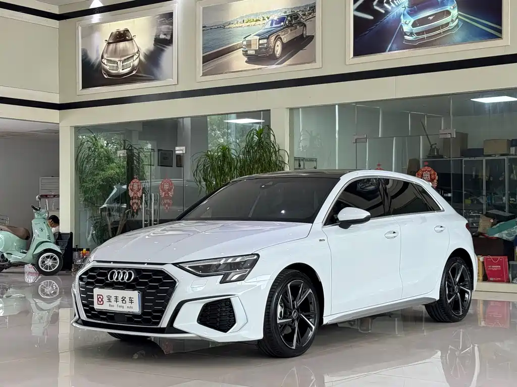 Купить Audi A3