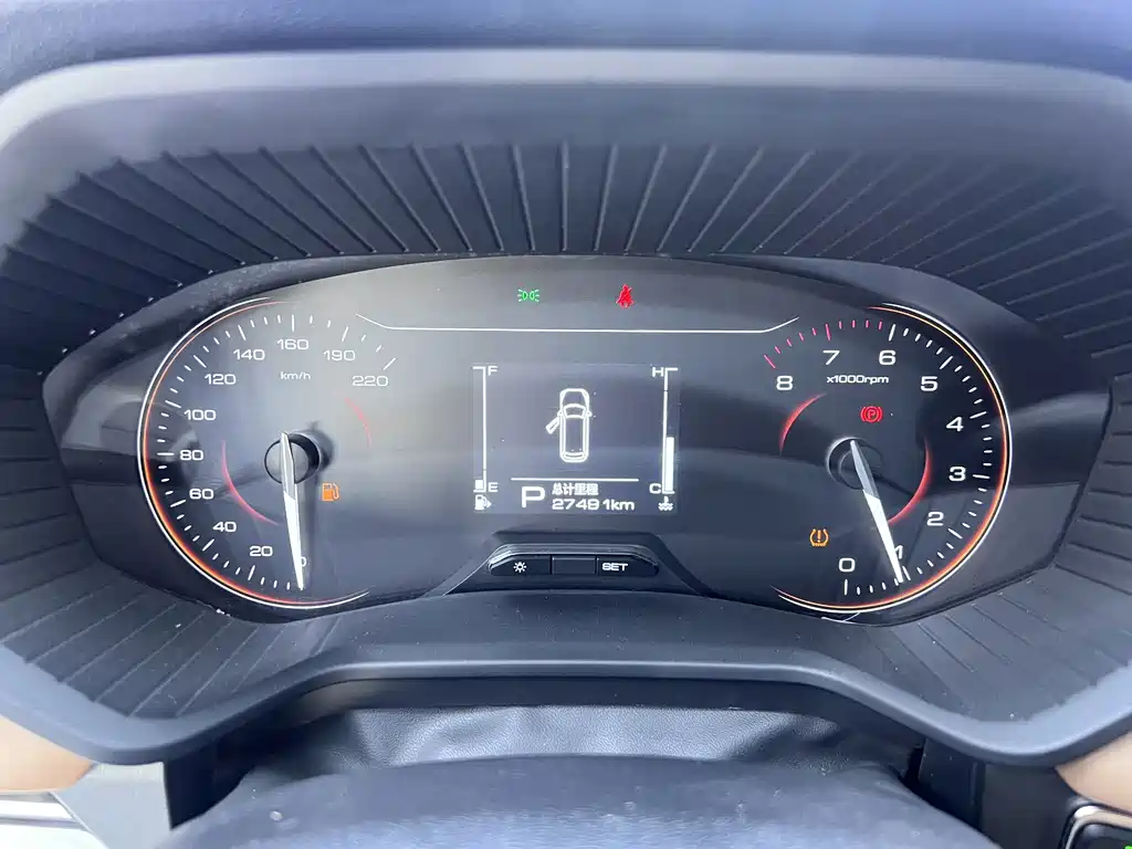 Wuling Jiachen — миниатюра 10