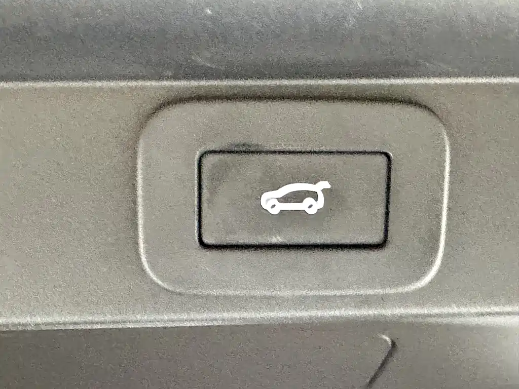 Land Rover Range Rover — миниатюра 24