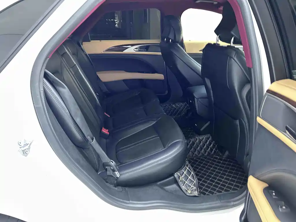 Lincoln MKZ — миниатюра 5