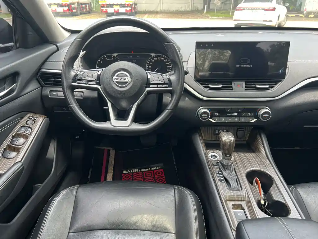 Nissan Teana — миниатюра 4