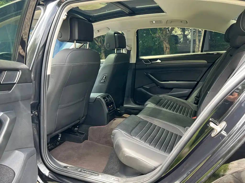 Volkswagen Magotan — миниатюра 10