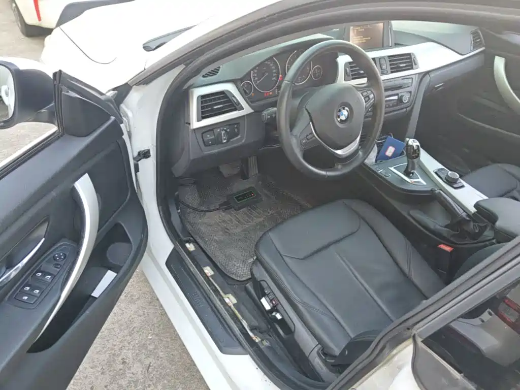 BMW 4 Series — миниатюра 21