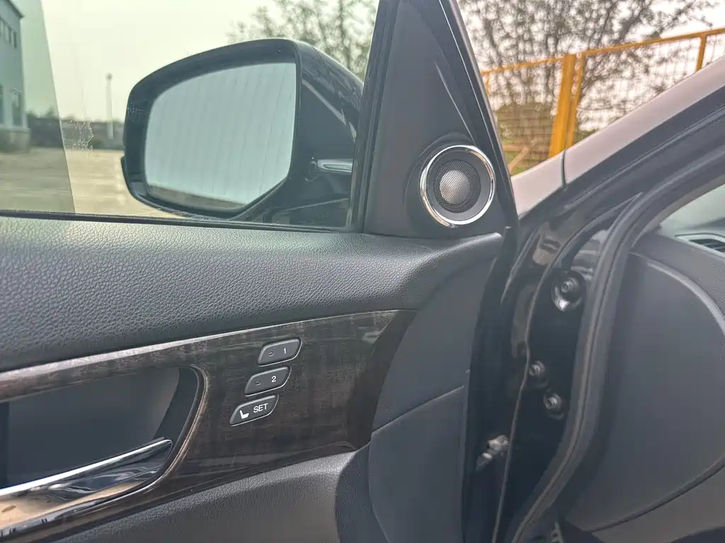Honda Accord 2014 3.0L VTI Luxury