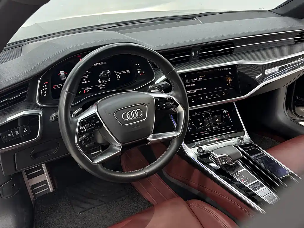 Audi A7L 2024 45 TFSI quattro S-line
