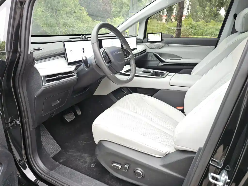 MAXUS Dajia 7 — миниатюра 9