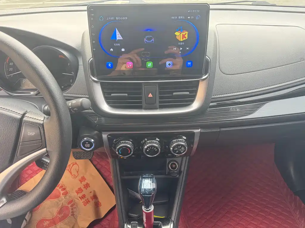 Toyota Yaris L — миниатюра 16