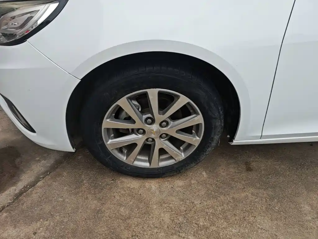 Chevrolet Malibu — миниатюра 23