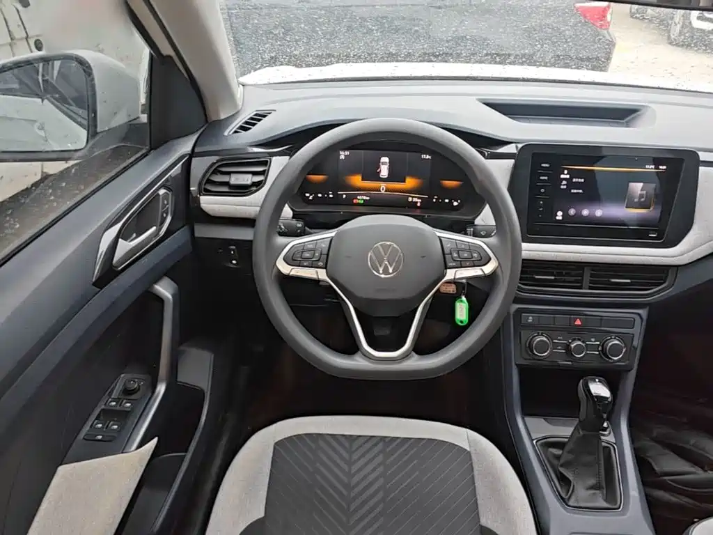 Volkswagen Tharu — миниатюра 11