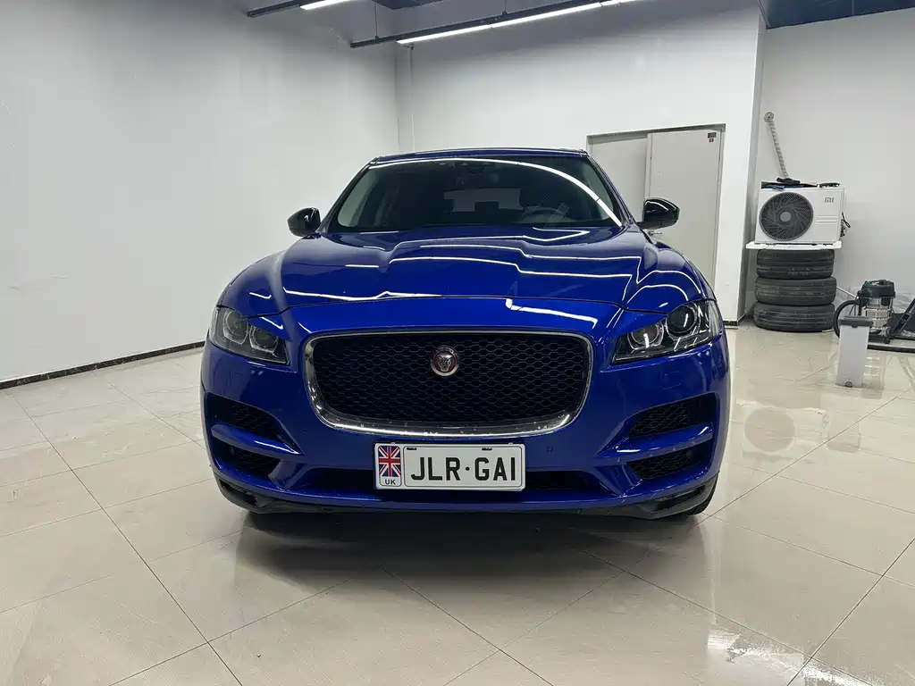 Jaguar F-Pace 2018 2.0T R-Sport Sport