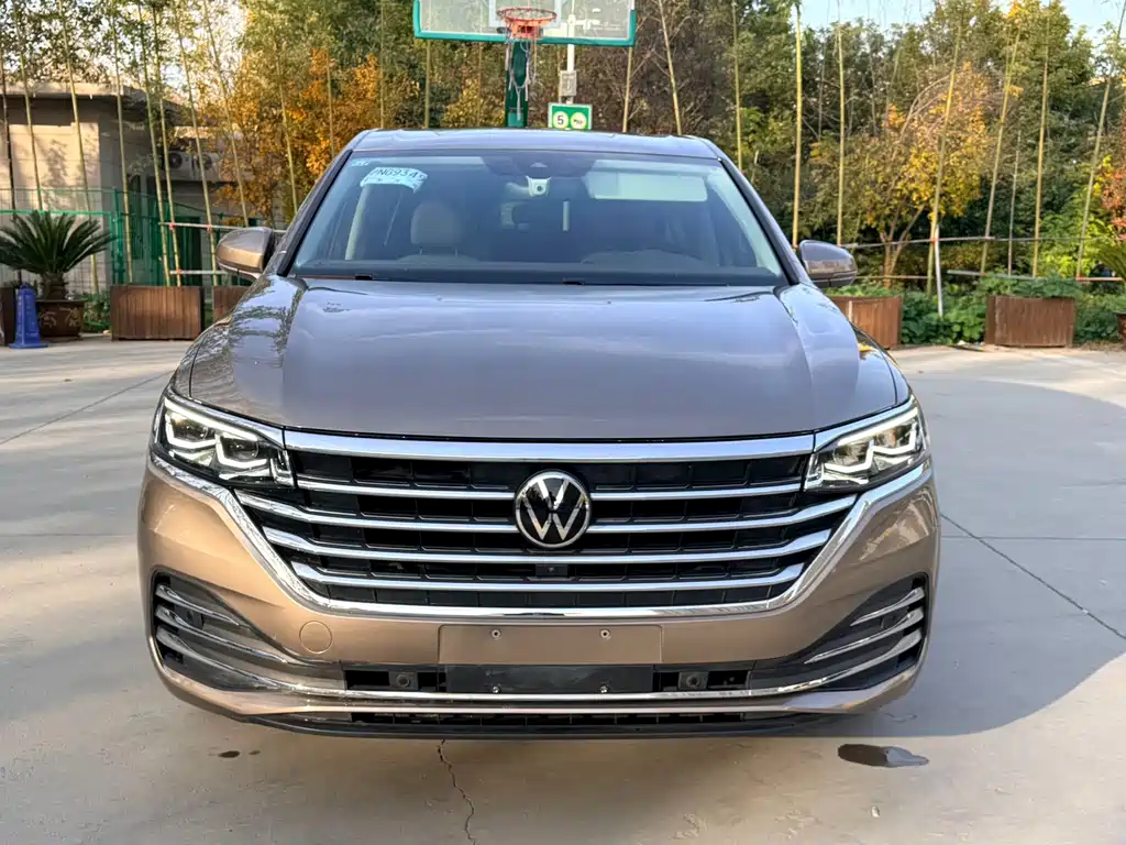 Volkswagen Viloran 2022 380TSI Flagship