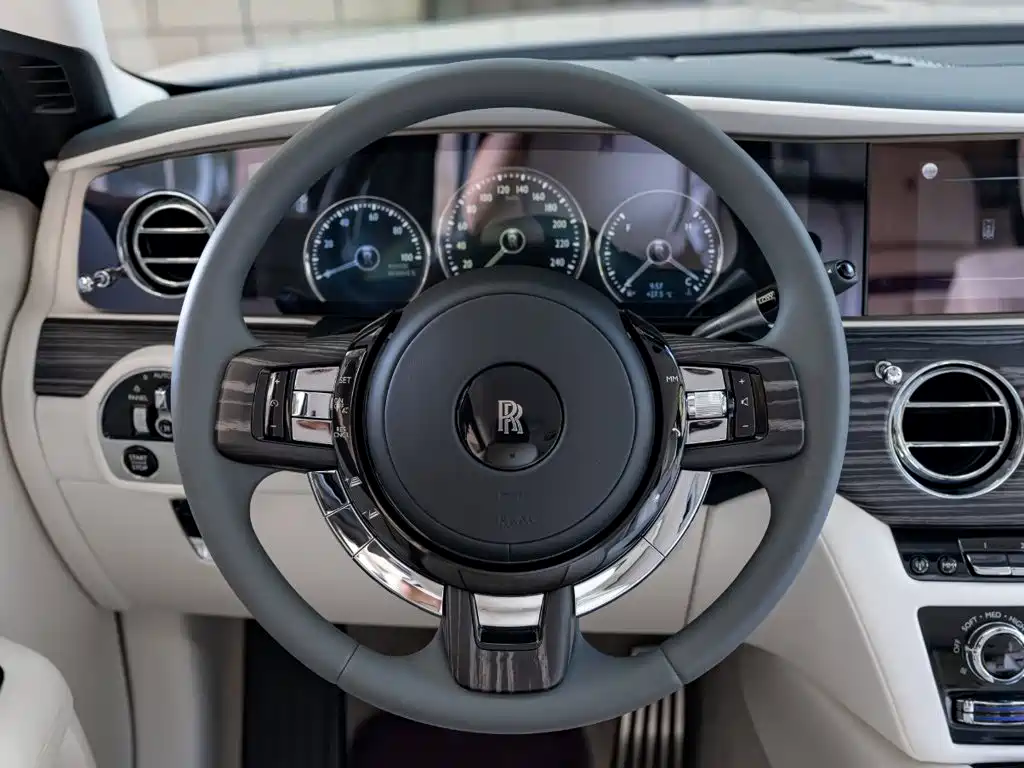 Rolls-Royce Ghost — миниатюра 14