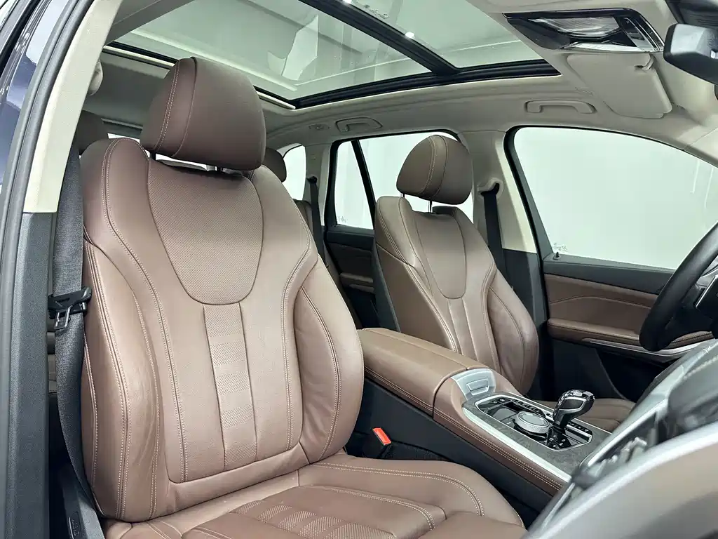 BMW X5 (Import) — миниатюра 17