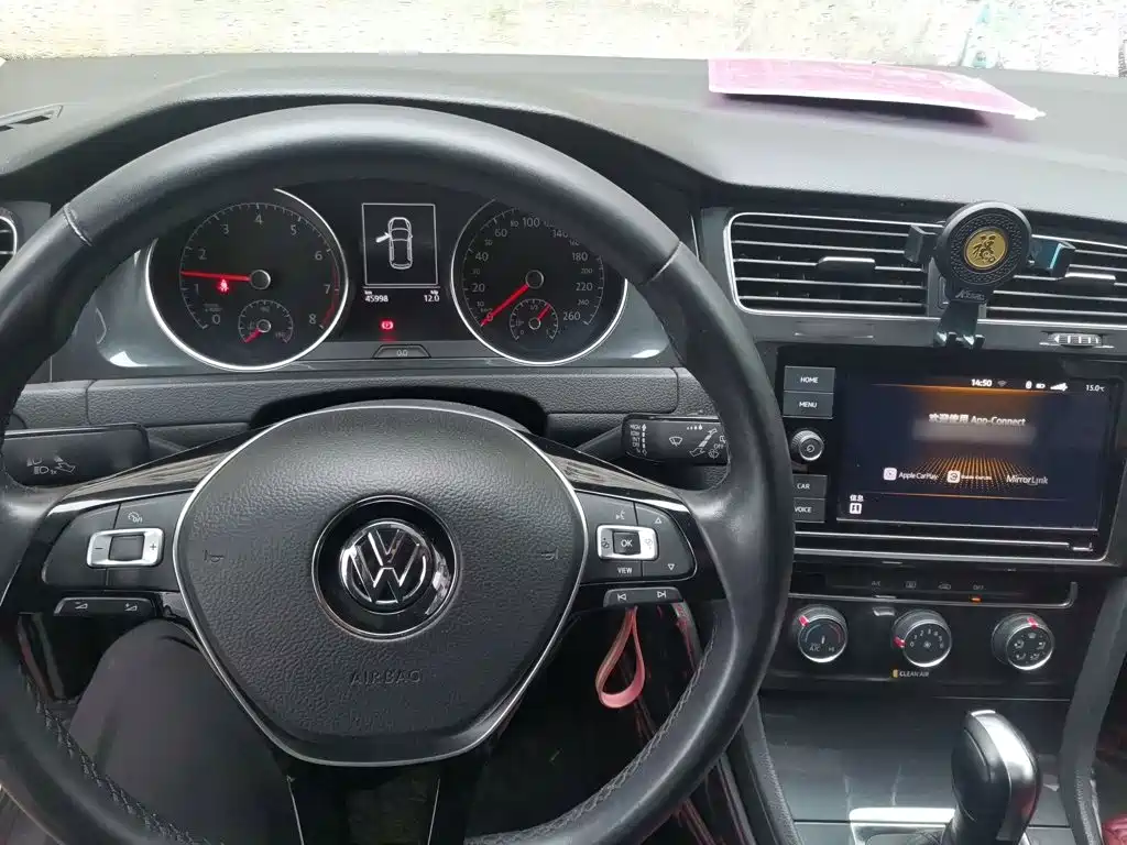 Volkswagen Golf — миниатюра 5