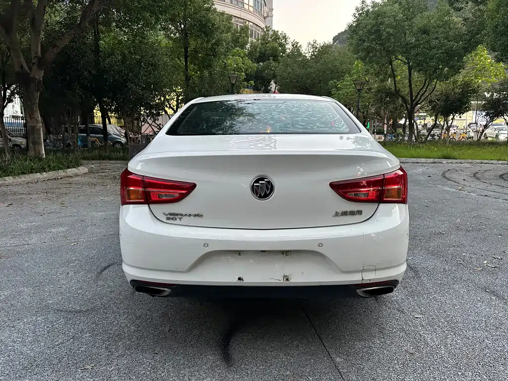Buick Verano — миниатюра 4
