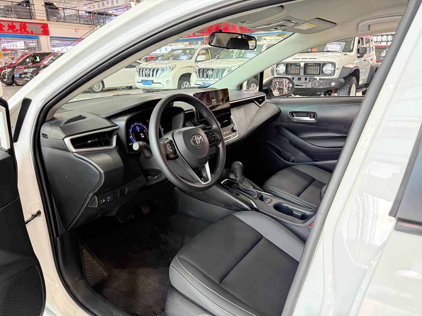 Toyota Levin 1.5 л 2023 г. Белый, пробег 38000 км