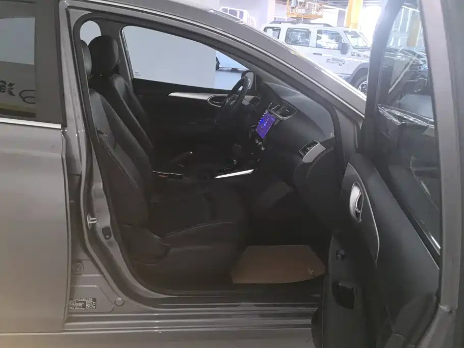 Nissan Sylphy — миниатюра 8