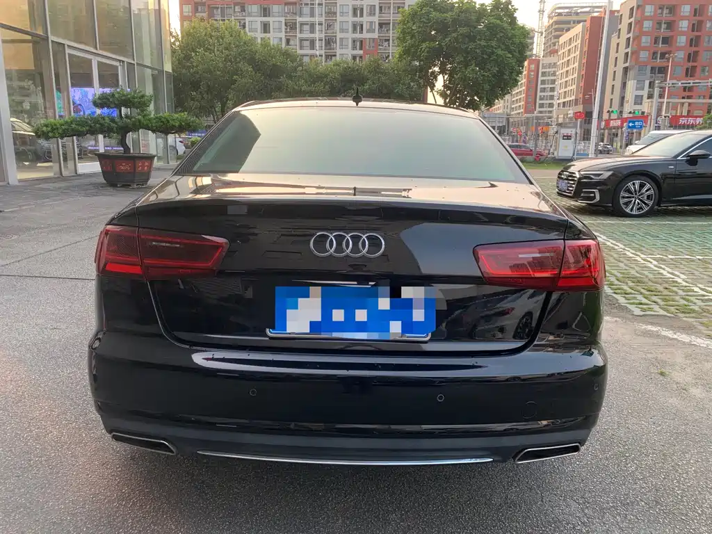 Audi A6L — миниатюра 6