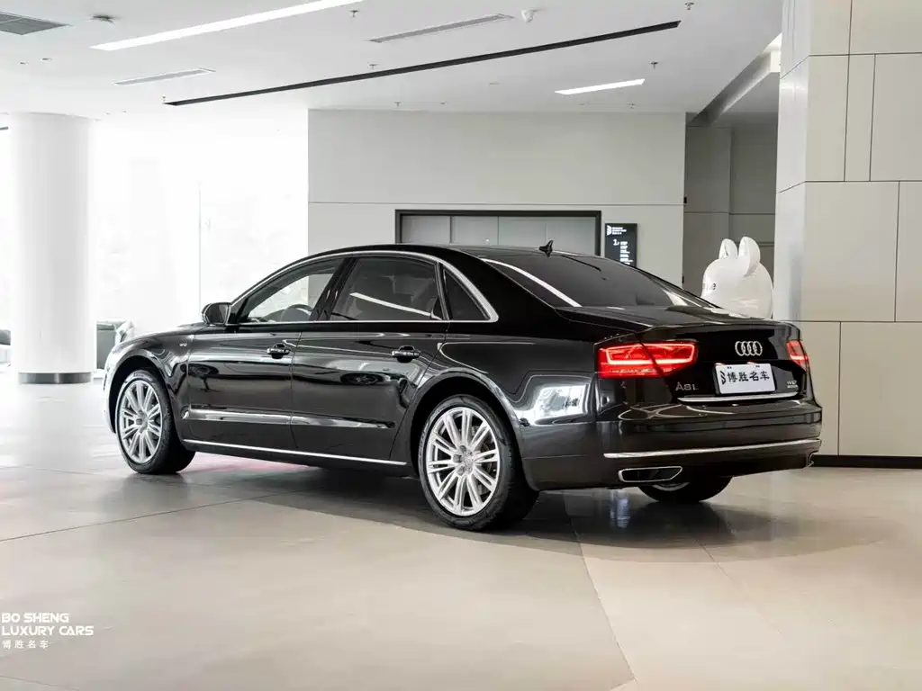 Audi A8 2012 A8L 6.3 FSI W12 quattro