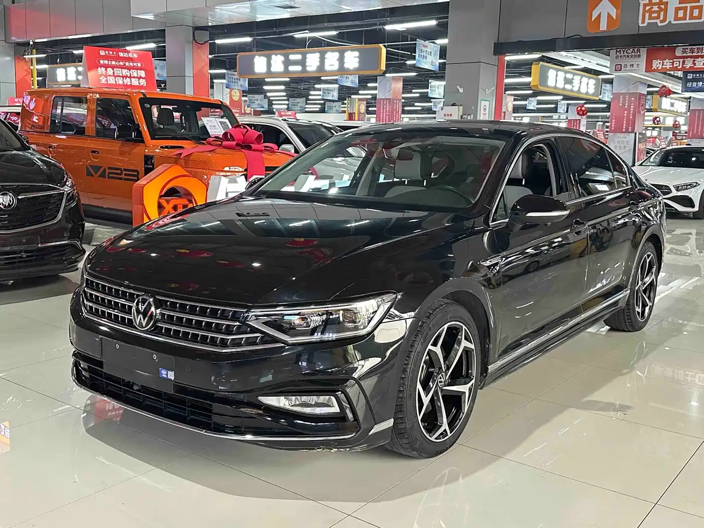 迈腾 2023款 200万辆纪念版 330TSI DSG豪华型 2023