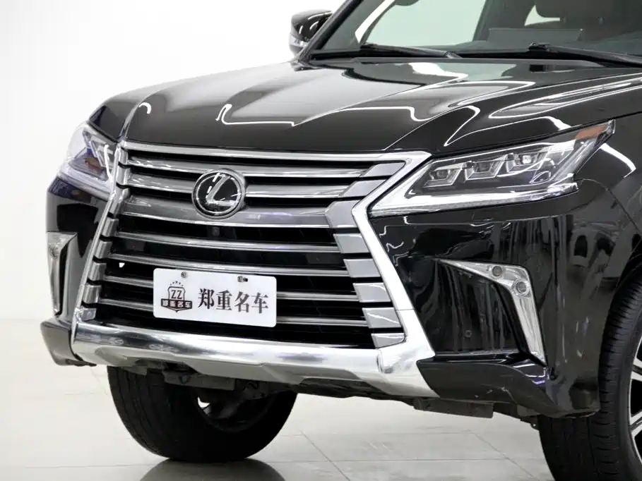 Lexus LX — миниатюра 33